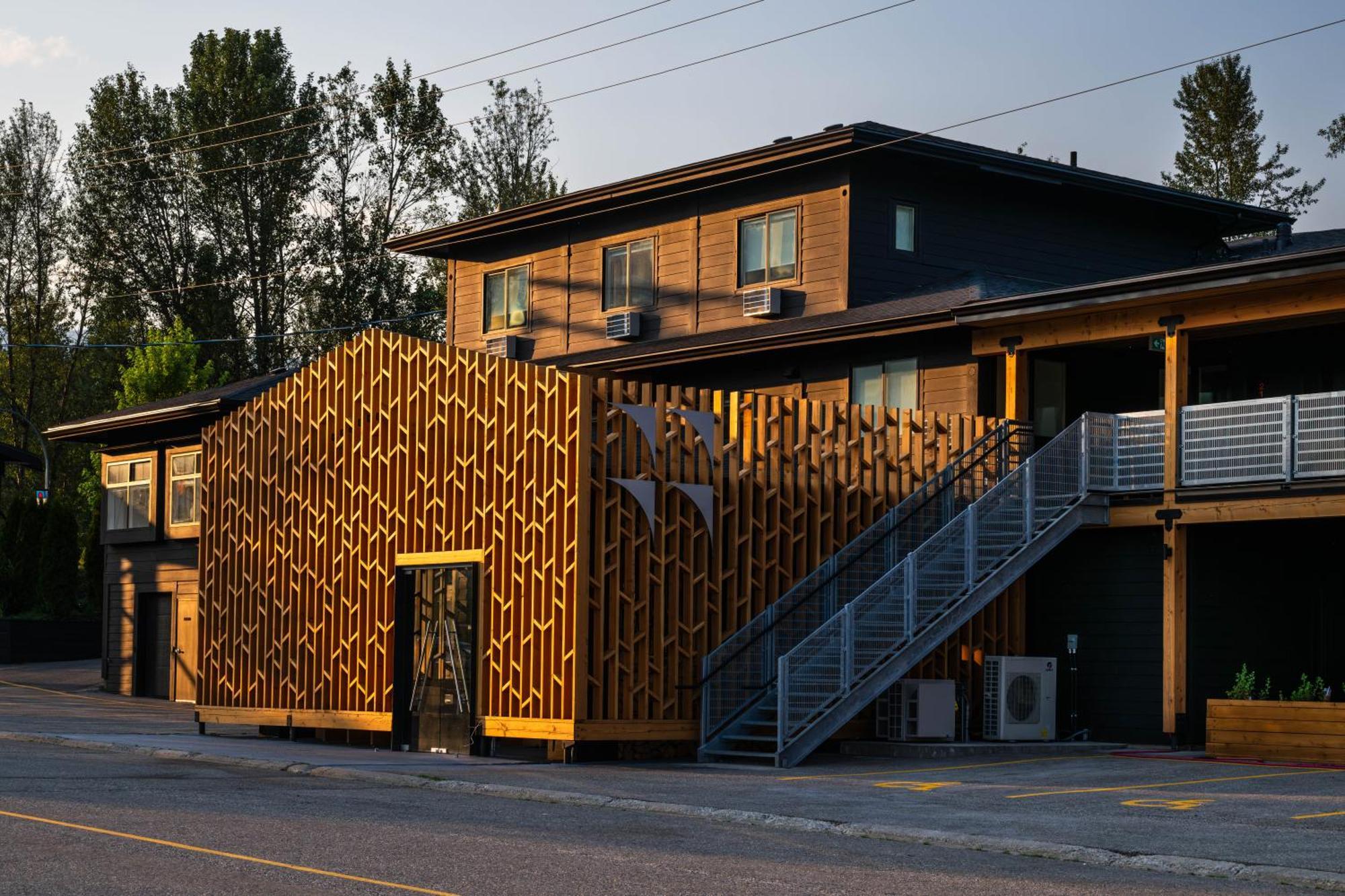 Vrge Revelstoke Otel Dış mekan fotoğraf